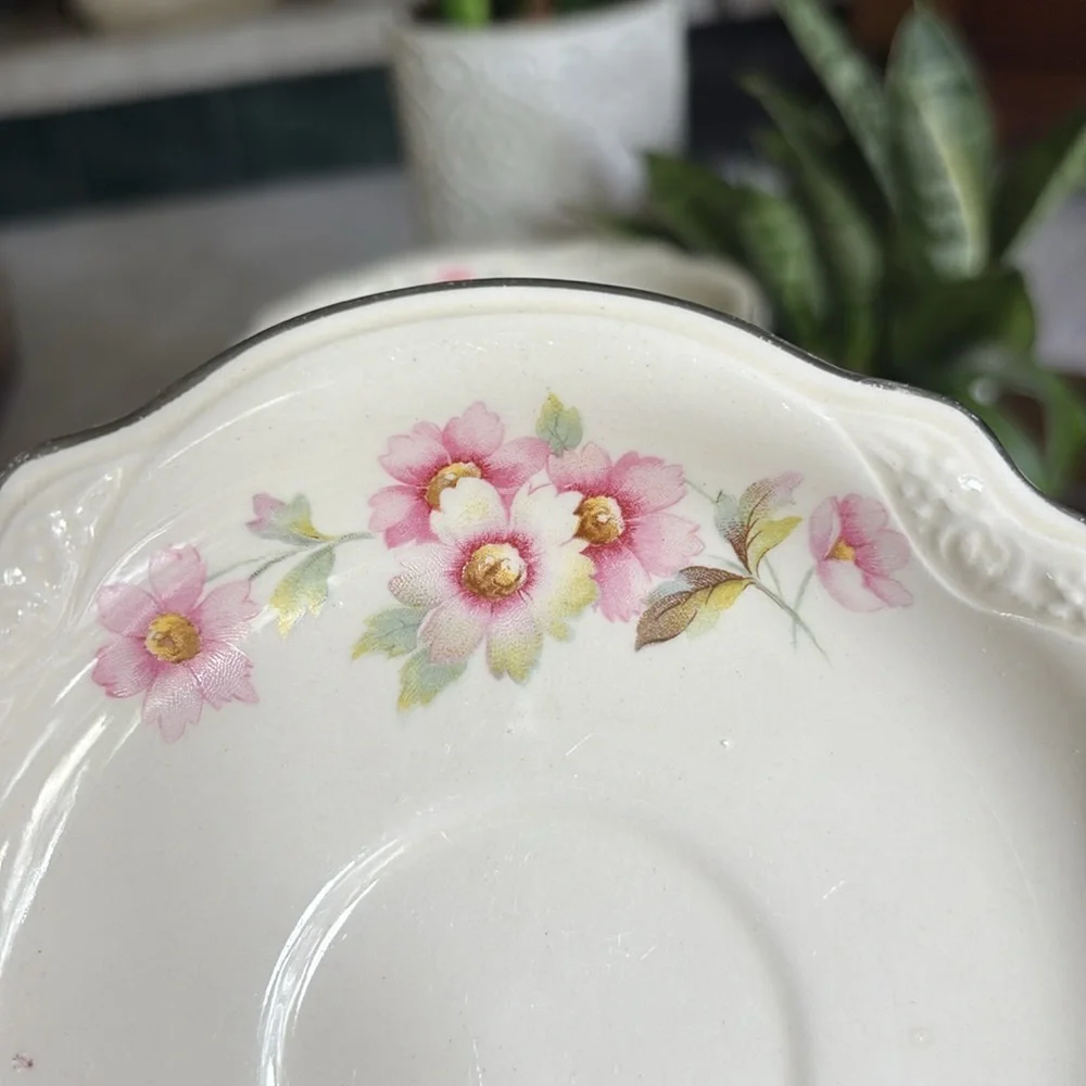 Homer Laughlin Virginia Rose Cups, Saucers and Bowls - Picture 8 of 12